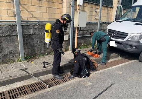 Despliegue de la Guardia Civil en la ría de Bilbao El Correo