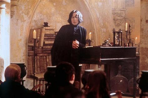 Фото: Гарри Поттер и философский камень / Кадр из фильма «Гарри Поттер ...