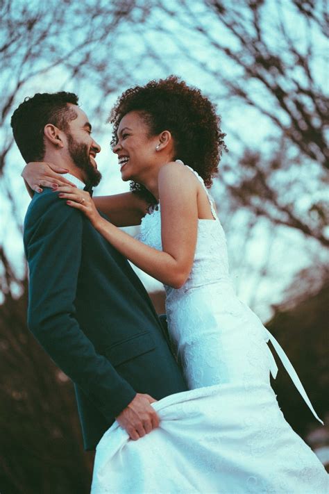 Pin By Nacinda Combrinck On Bride To Be Interracial Wedding Interracial Couples Interracial