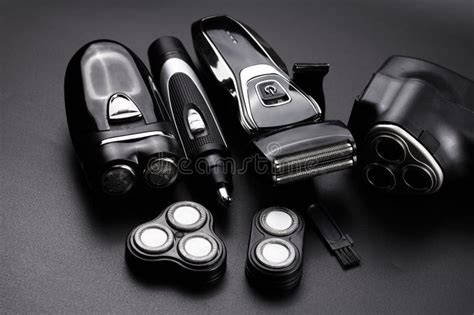 Different Types of Men S Electric Razor Closeup Isolated on Black Stock ...