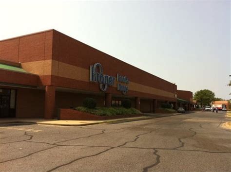 Kroger - CLOSED - Department Stores - 4075 American Way, Parkway Village, Memphis, TN - Phone ...