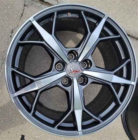 C8 Corvette 4 Spectra Grey Machined Trident Wheels OEM Factory 2020 21