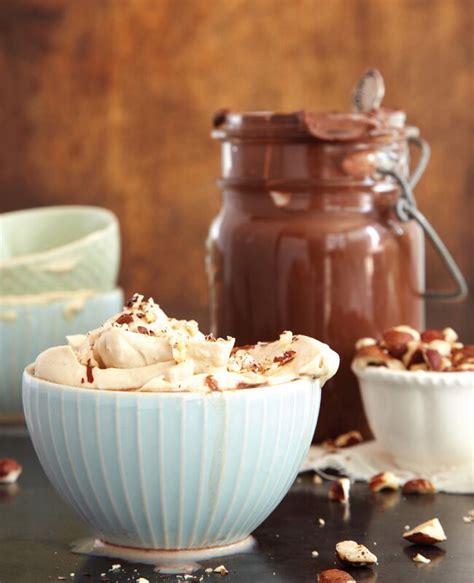 Ways To Include Hot Chocolate In Your Wedding