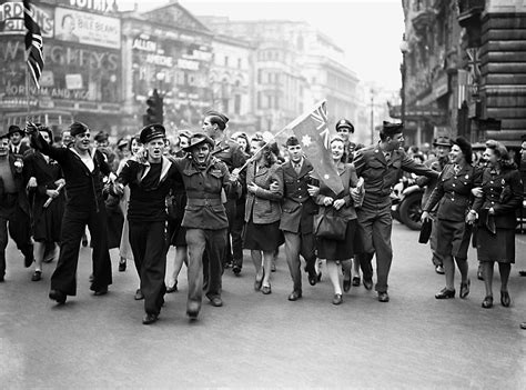 Ve Day In Pictures 14 Powerful And Evocative Images That Capture The