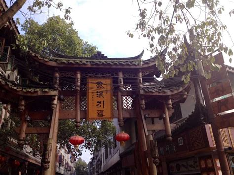 Chengdu Attractions & Reasons to Visit Chengdu - Travel Dudes