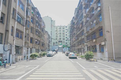 泉口街道“小改造”撬动“大民生”， 老旧小区改造提升群众幸福指数 荆楚网 湖北日报网