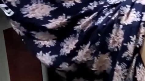 ميمة مغربي سخونة كيحوي فيها عزي زبو كبير Porn Videos T