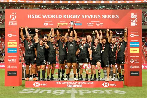 Paris Bound New Zealand Capture Hsbc Singapore Rugby Sevens Title