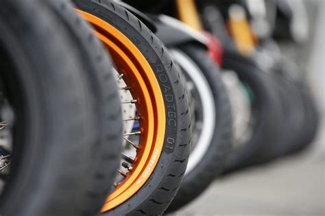 Metzeler Roadtec 01 Tyre Launch - Australian Motorcycle News