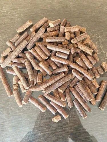 Industrial Wooden Pellets At Best Price In Hapur By Garg Timber