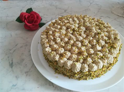 Torta Al Pistacchio Farcita Un Idea Al Giorno