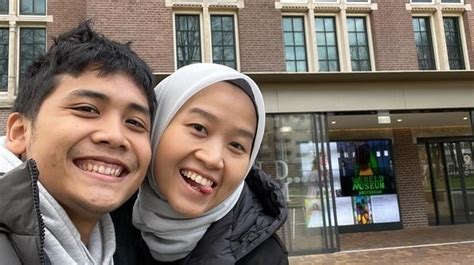 Viral Usai Positif Narkoba Pendidikan Istri Bintang Emon Tak Main Main