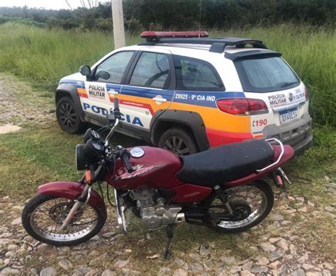 Motocicleta furtada é localizada em mata Gazeta Itaúna