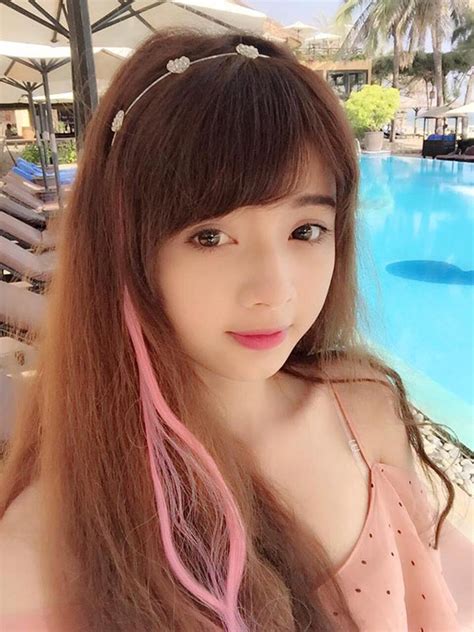 Cuộc sống của hot girl ảnh thẻ sau 4 năm giờ ra sao