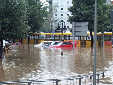 Hochwasser Jahre Jahrhundertflut In Dresden Radio Dresden