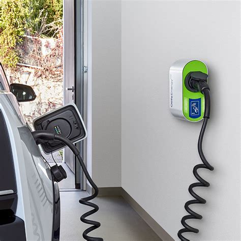 Olife Energy Wallbox AC 22kW BASE kroucený kabel Typ 2 délka 4m