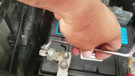 How To Install A Battery On A 2014 Nissan Pathfinder YouTube