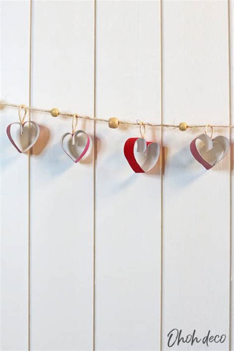 Fast And Easy Heart Garland Diy