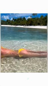 INSTA VID K S Britney Spears In A Yellow Bikini Phun Org Forum