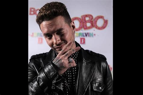 El colombiano J Balvin tiene como meta hacer cantar al mundo en español