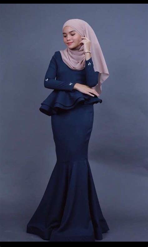 Camellia Empire Carla Navy Blue Women S Fashion Muslimah Fashion