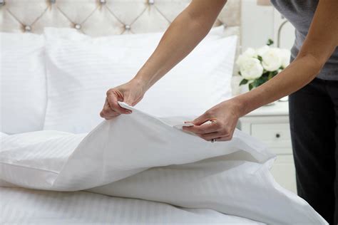 Quick Easy How To Put On A Duvet Cover Yourself