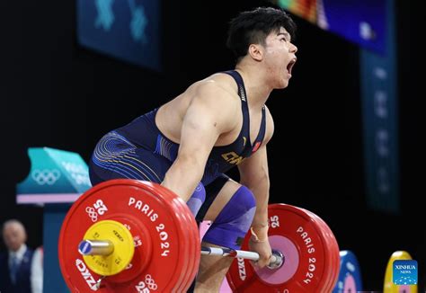 Chinese Weightlifter Liu Huanhua Claims Mens 102kg Gold At Paris 2024