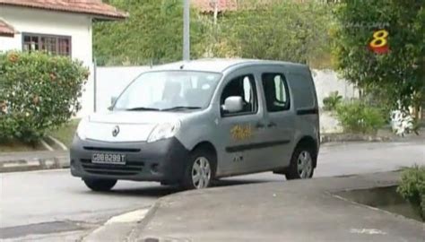 IMCDb org 2008 Renault Kangoo Série 2 X61 in Bountiful Blessings 2011