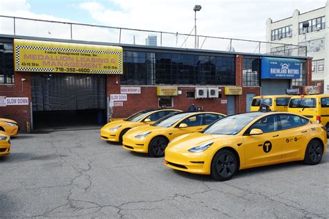 Tesla Model 3 taxis drive NY's resolution for more all-electric yellow cabs