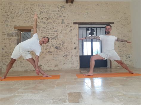 Yoga Près de Nogent le Rotrou ils ouvrent une maison d hôtes dédiée