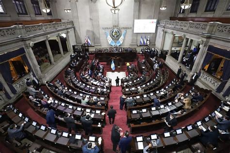 Los Vínculos De Candidatos A Diputaciones Por El Distrito Central Y El