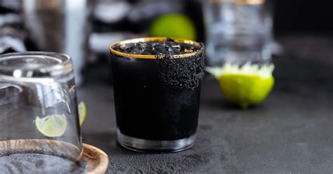 15 Pitch Black Cocktails | Outside The Wine Box