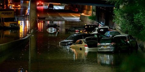 Fuertes Lluvias Dejan Al Menos Nueve Muertos En Ee Uu Periódico La