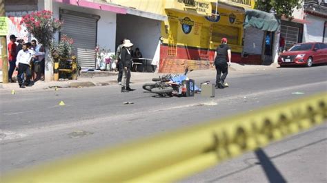 Choque Entre Dos Motos Deja Un Muerto En La L Pez Mateos En Culiac N