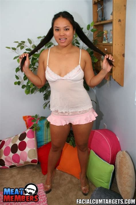 Ashley Blows Fat Dick And Gets Splattered With Its Sticky Jizz Porn