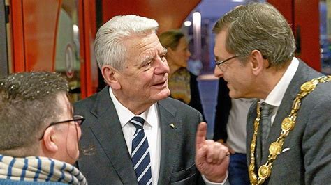 Alt Bundespr Sident Gauck Zu Gast Im Herner Kulturzentrum