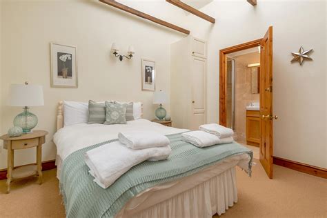 The Cowshed Self Catering Holidays Upper Rectory Farm Cottages