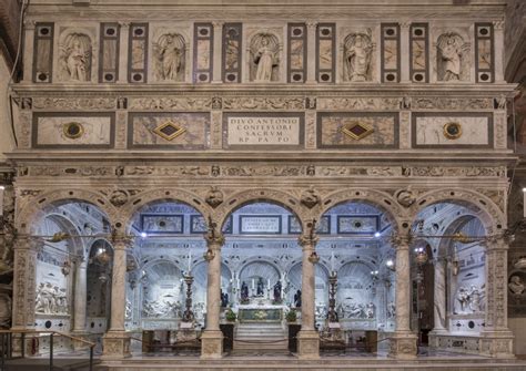 The Basilica Veneranda Arca Di Sant Antonio