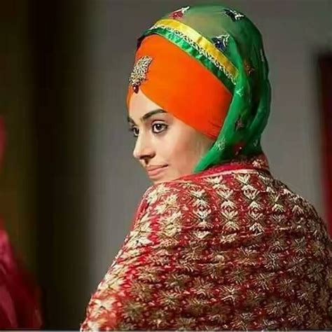 Pin By Amritpal Singh On Dumala Turban Headwrap Beautiful Women Sikh