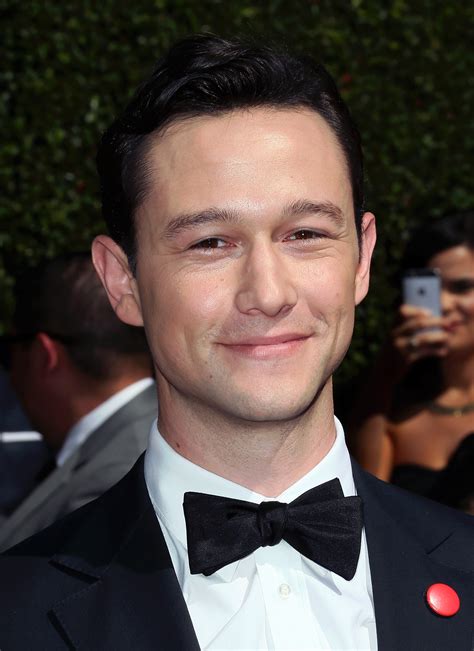 Joseph Gordon Levitt Ties The Knot Time