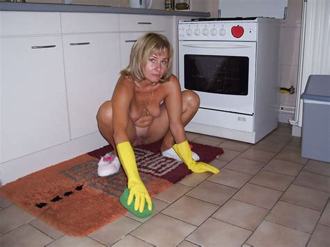 Amateur Mature Possing At Home And Outdoors Naked Porn Pictures XXX Photos Sex Images 1191467