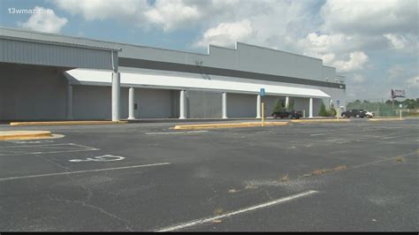 Macon Home Depot building sees new use | 13wmaz.com