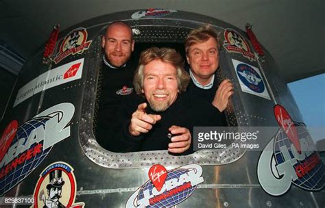 Richard Branson Balloon Foto E Immagini Stock Getty Images