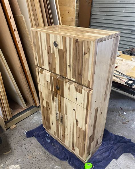 Why 136 regulations spark a major industrial policy controversy 2