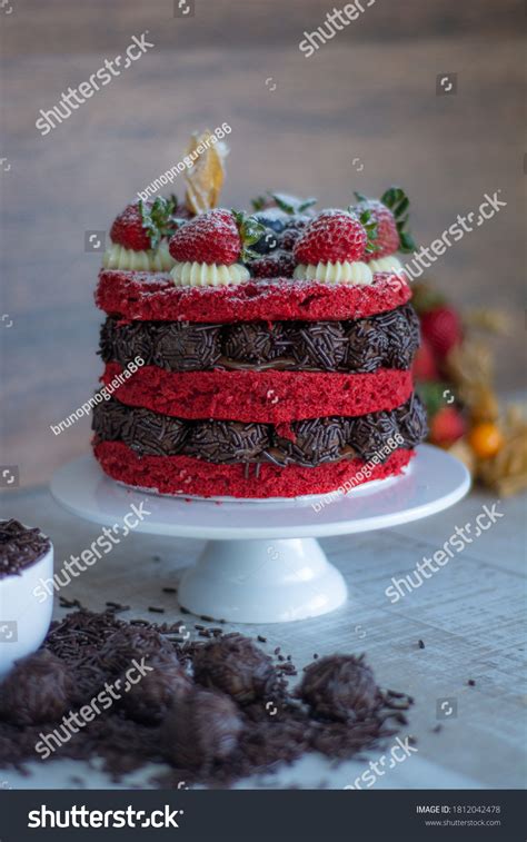 Naked Cake Pastry Chocolate Red Berries Stock Photo Shutterstock