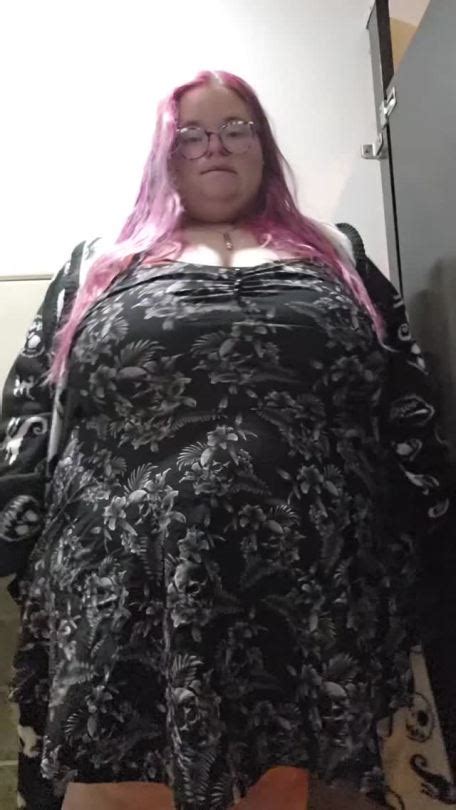 Love Those Big Ass Tits Tumbex