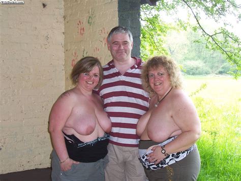 Random Amateur Wives Getting Fucked Porn Pictures XXX Photos Sex Images PICTOA