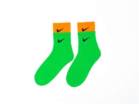 Купить Носки длинные Nike цвет Зеленый купить по цене 220 рублей в ...