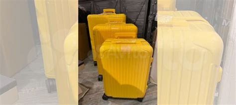 Чемодан rimowa купить в Москве с доставкой | Личные вещи | Авито