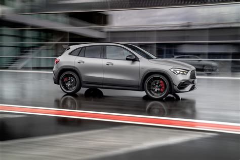 Nuevo Mercedes Amg Gla 45 S 4matic Economía De Hoy